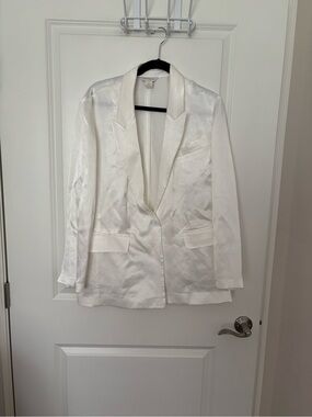 Club Monaco Satiny White Blazer